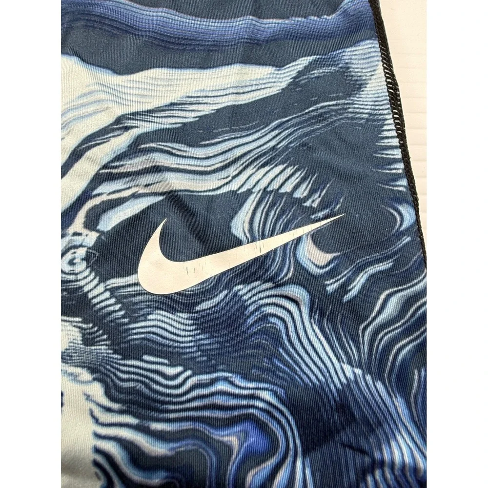 Nike Pro Dri-FIT Womens Blue‎ Marble Topographic Cropped Leggings Size Medium